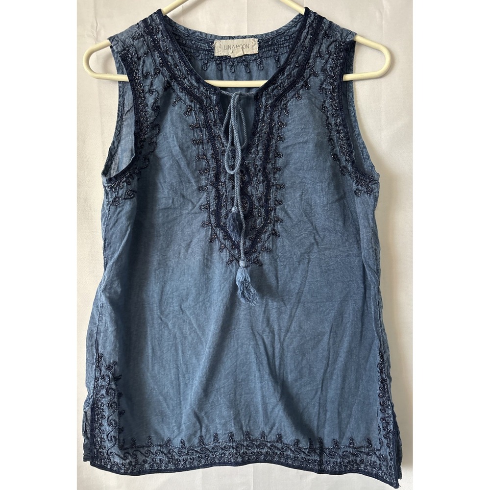 Luna Moon Blue Sleeveless‎ Top Embroidered Tassel Tie V-Neckline L Cotton